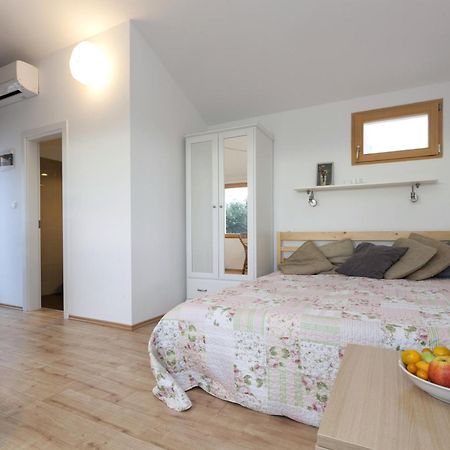 Studio Sea View Borik Rovinj Ngoại thất bức ảnh