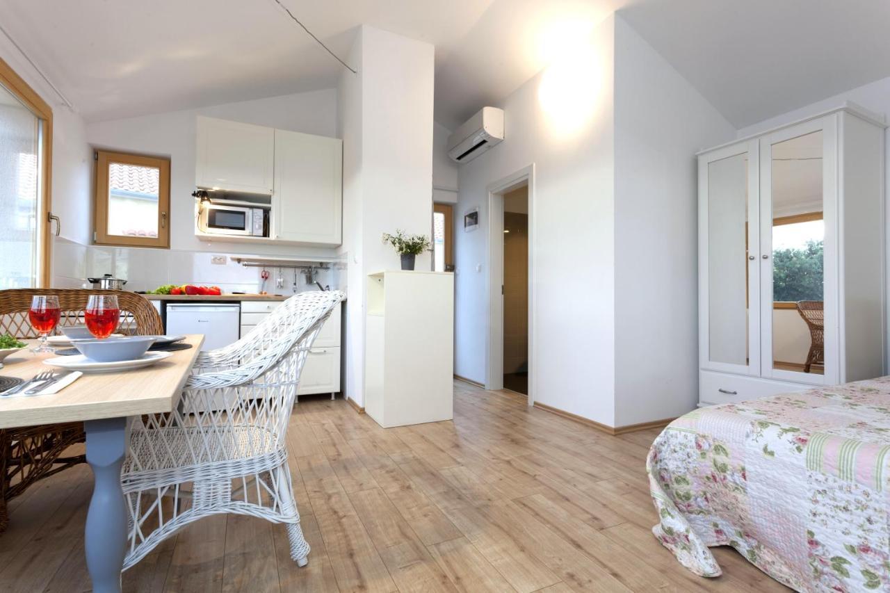 Studio Sea View Borik Rovinj Ngoại thất bức ảnh